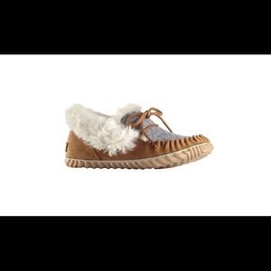 Sorel Women’s Out & About Moc 6.5